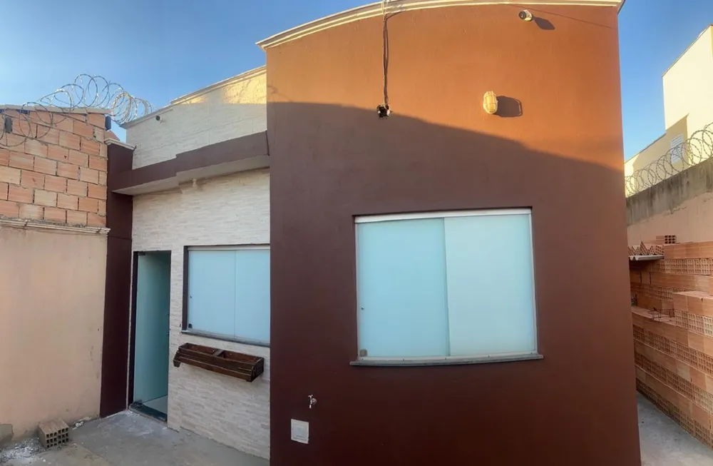 Casa, 2 quartos, 69 m² - Foto 2