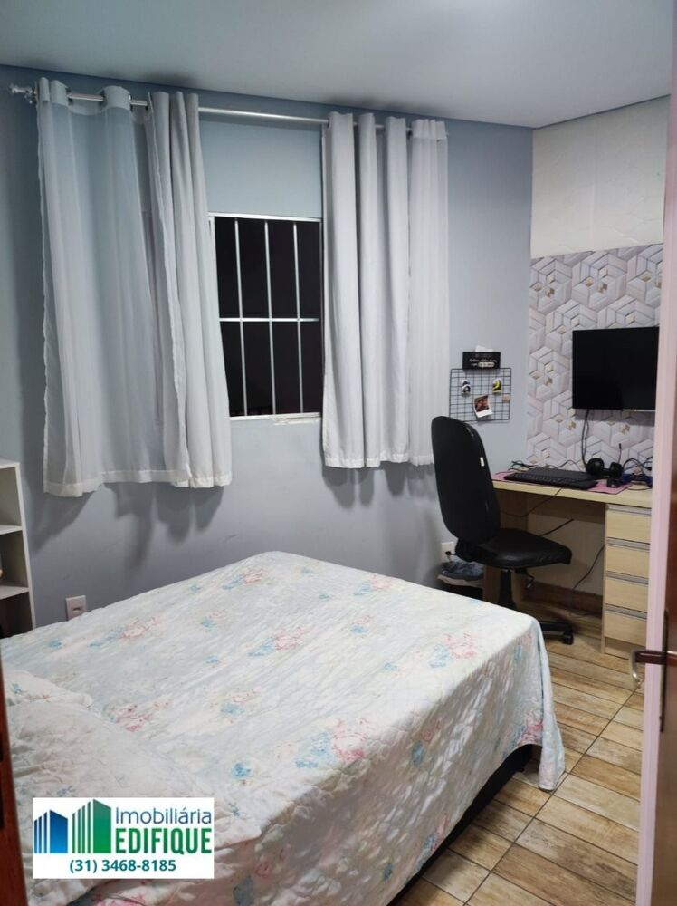 Casa à venda com 3 quartos, 360m² - Foto 4