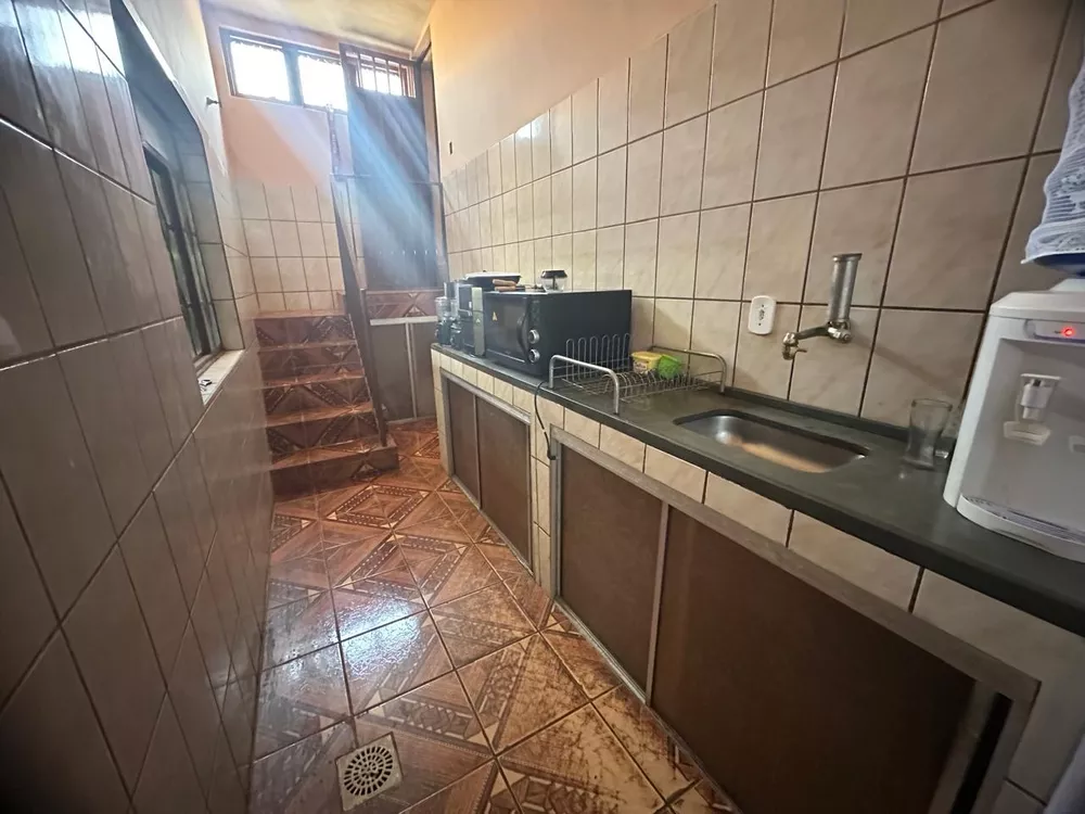 Casa à venda com 3 quartos, 240m² - Foto 20