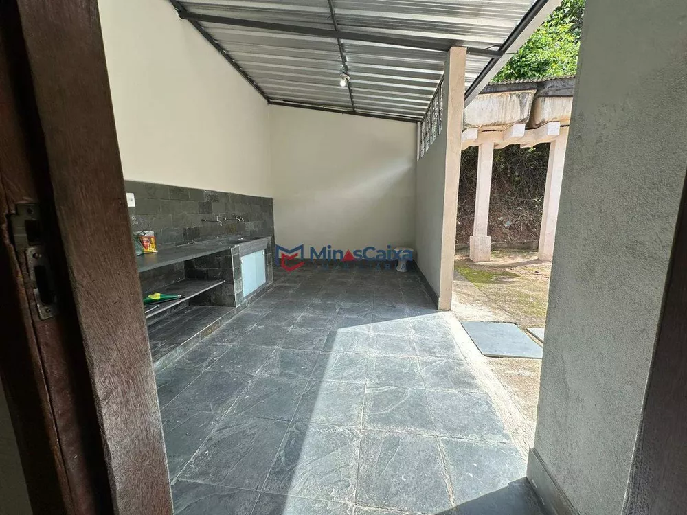 Casa à venda com 2 quartos, 75m² - Foto 15