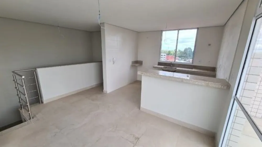 Cobertura, 3 quartos, 164 m² - Foto 2