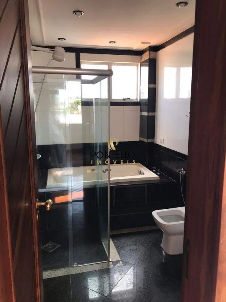Apartamento, 4 quartos, 206 m² - Foto 4