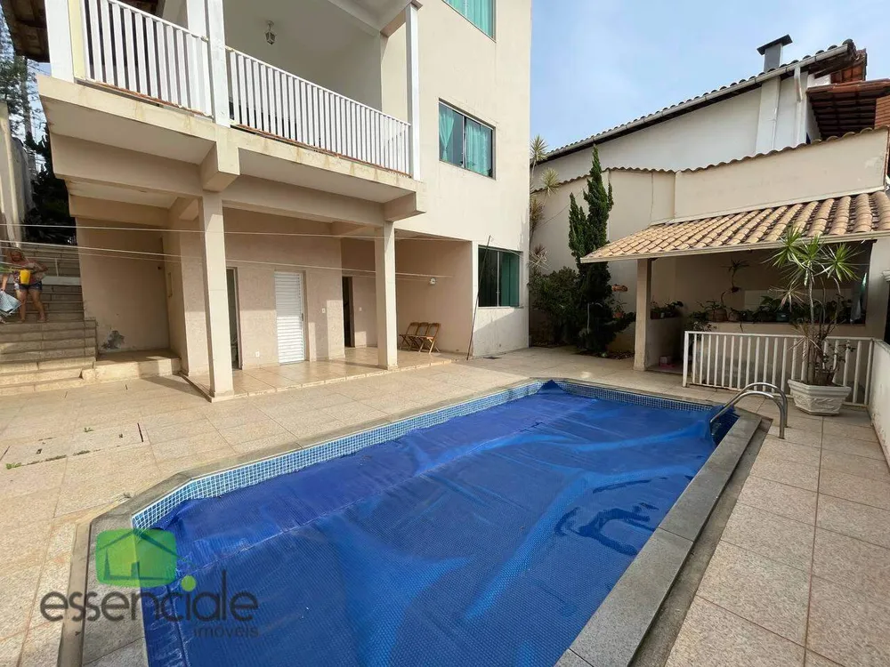 Casa, 4 quartos, 499 m² - Foto 1