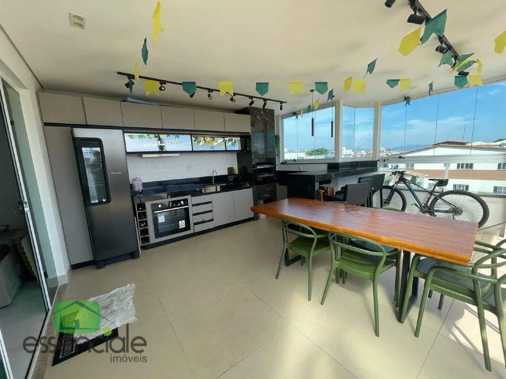 Cobertura, 3 quartos, 159 m² - Foto 4