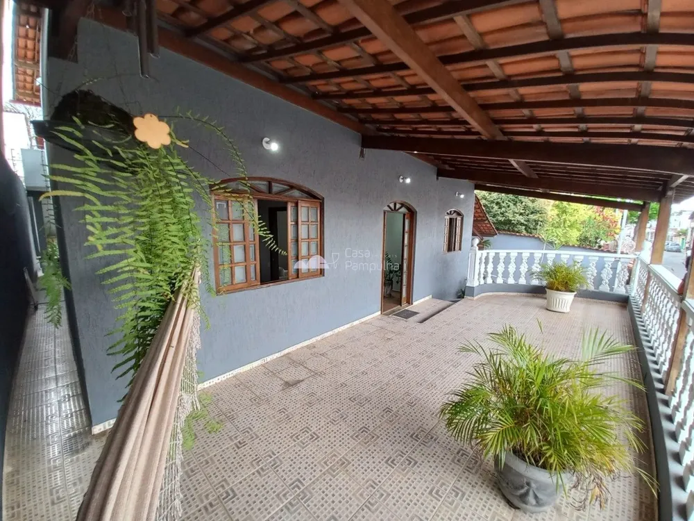 Casa, 4 quartos, 429 m² - Foto 1