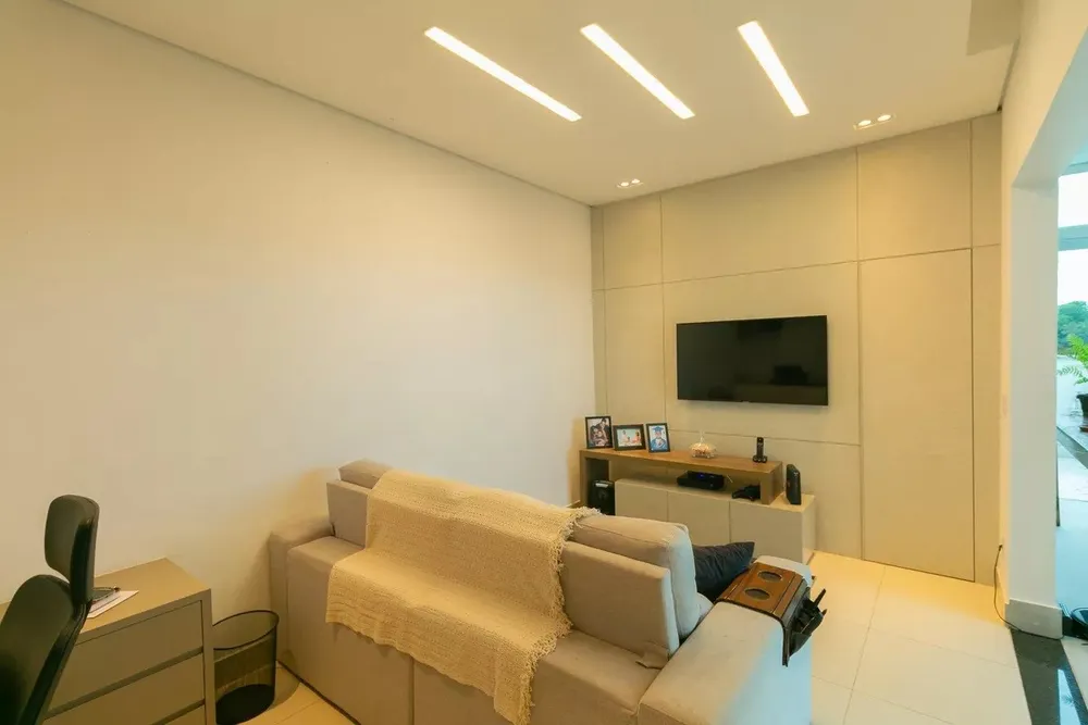 Cobertura, 3 quartos, 218 m² - Foto 2