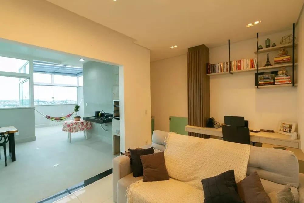 Cobertura, 3 quartos, 218 m² - Foto 1