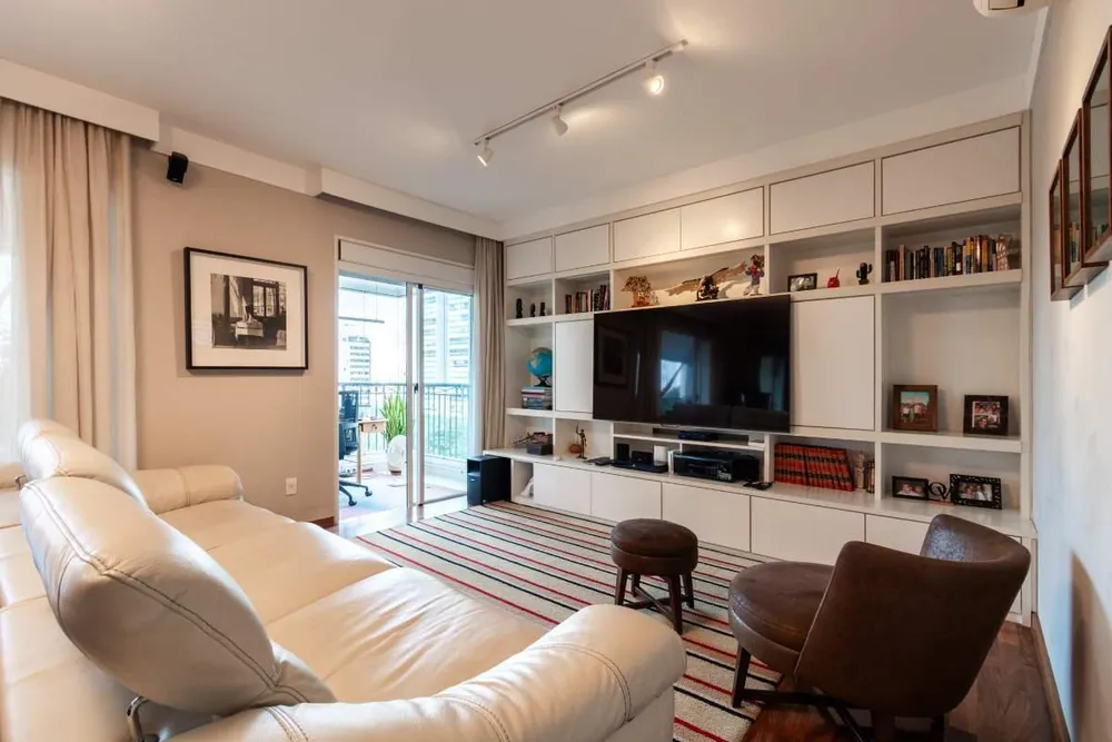 Apartamento, 4 quartos, 216 m² - Foto 3