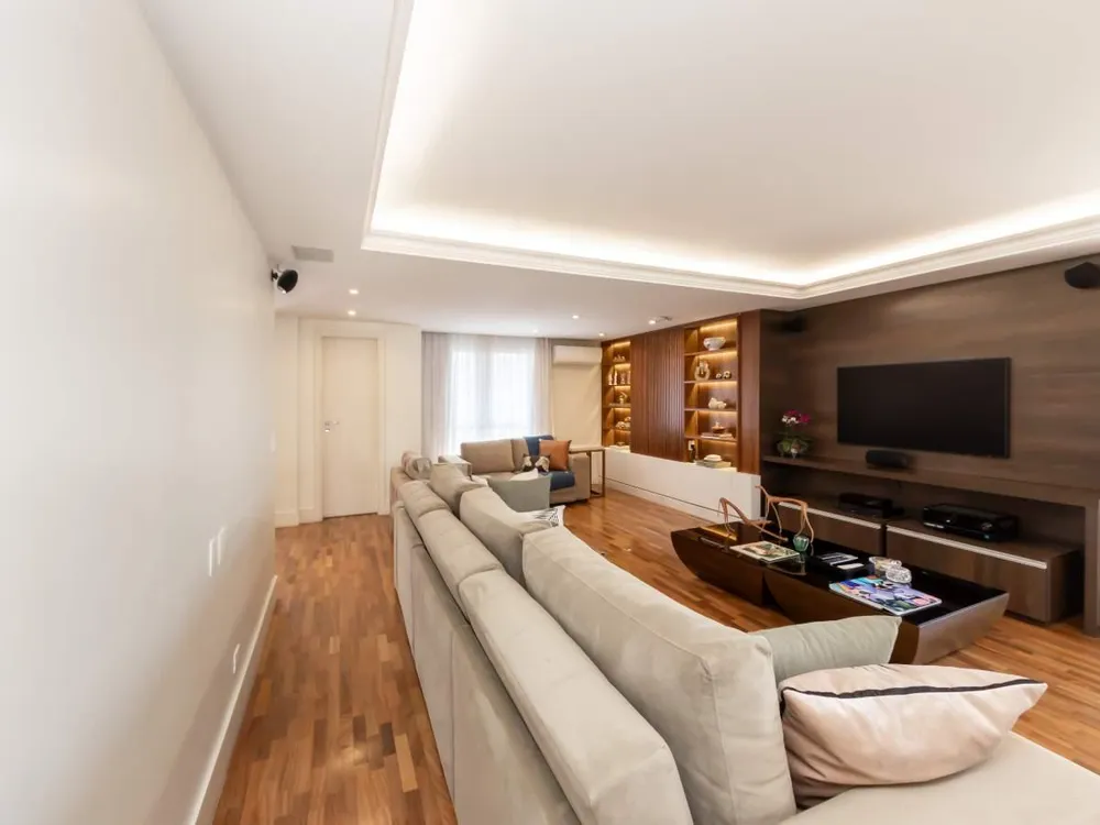 Apartamento, 4 quartos, 226 m² - Foto 1