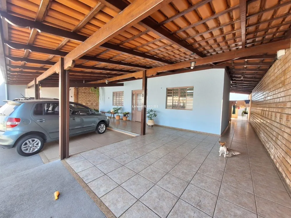 Casa, 3 quartos, 406 m² - Foto 1