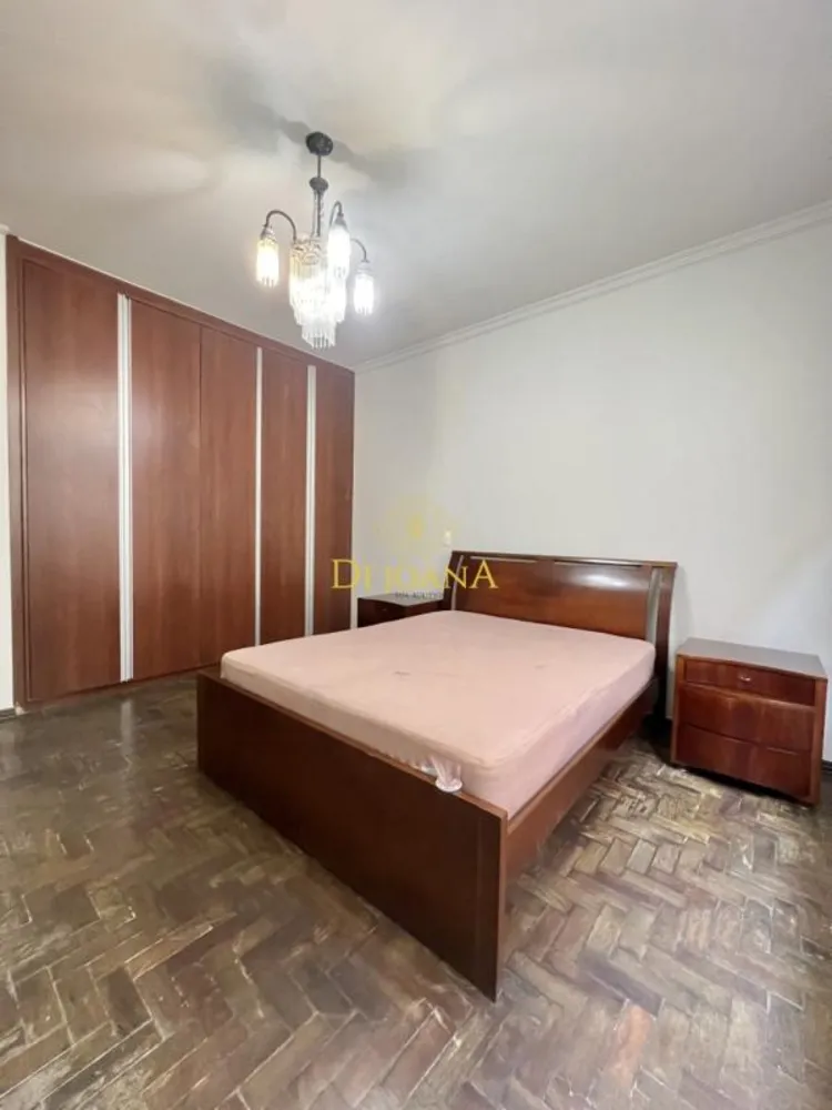 Casa, 3 quartos, 338 m² - Foto 1