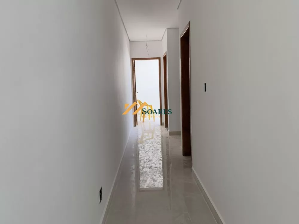 Casa à venda com 3 quartos, 140m² - Foto 1