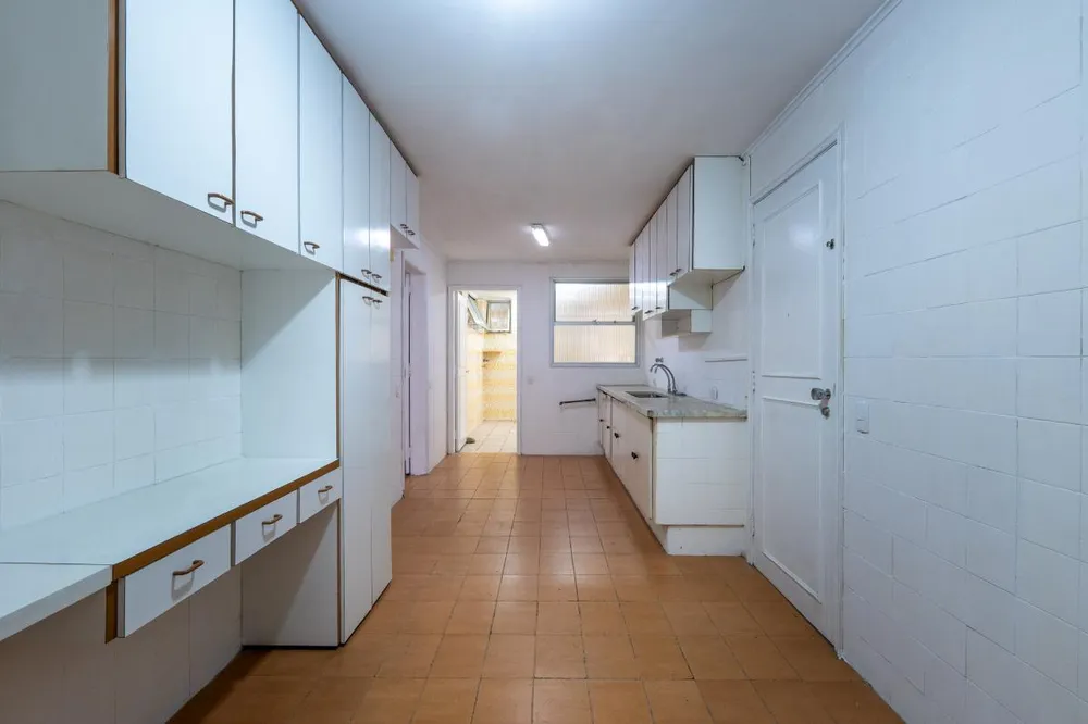 Apartamento, 3 quartos, 168 m² - Foto 1