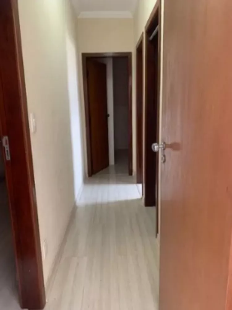 Apartamento à venda com 3 quartos, 73m² - Foto 4