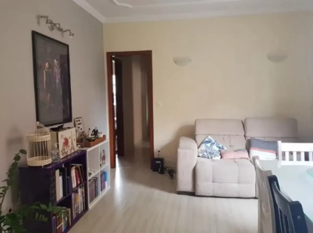 Apartamento à venda com 3 quartos, 73m² - Foto 1