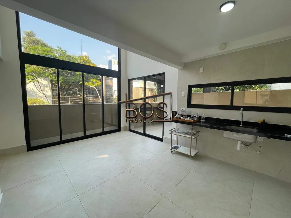 Apartamento, 3 quartos, 140 m² - Foto 1