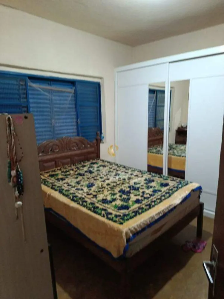 Casa, 3 quartos, 233 m² - Foto 4