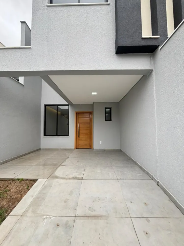 Casa, 3 quartos, 205 m² - Foto 2