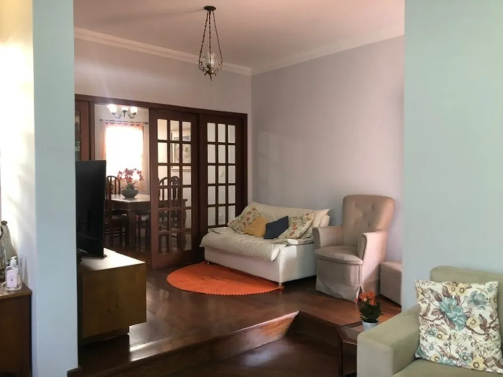 Casa, 4 quartos, 150 m² - Foto 1