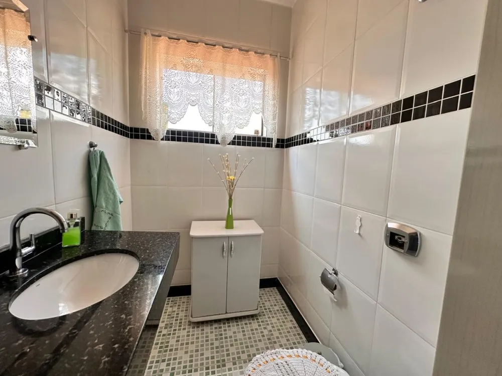 Casa, 3 quartos, 210 m² - Foto 8