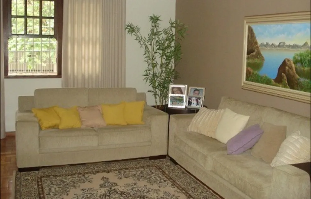 Casa, 5 quartos, 288 m² - Foto 1