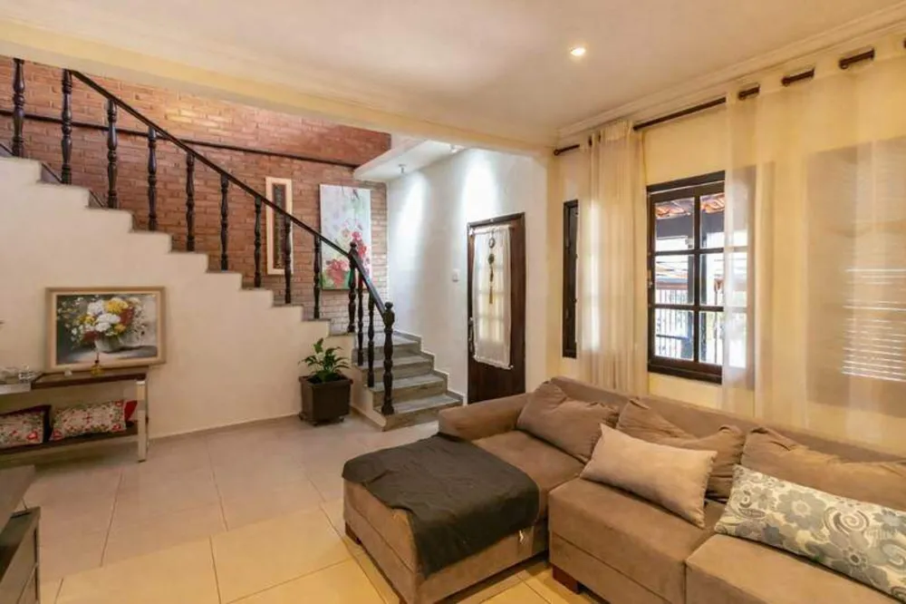 Casa, 3 quartos, 287 m² - Foto 2