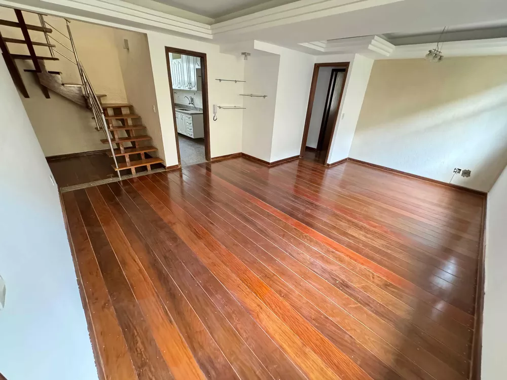 Cobertura à venda com 3 quartos, 170m² - Foto 2