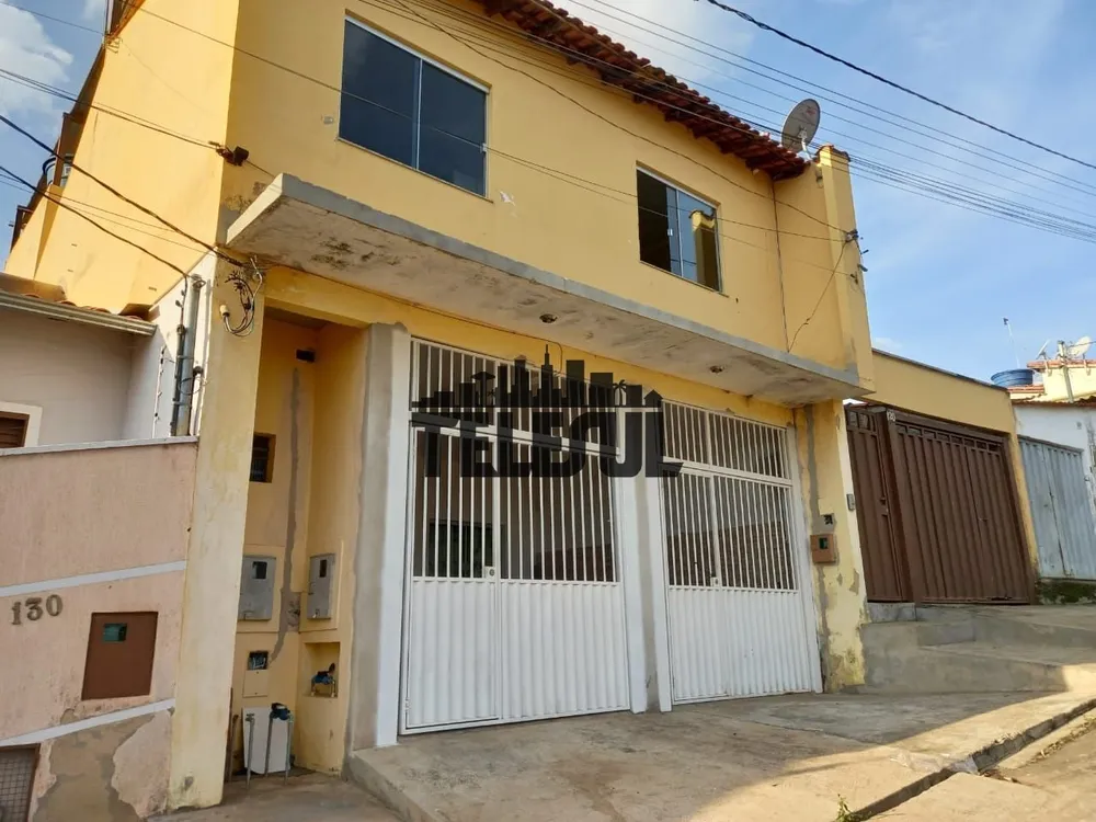Casa, 3 quartos, 254 m² - Foto 1