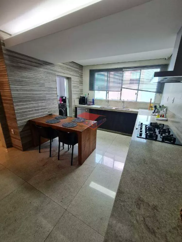 Cobertura à venda com 4 quartos, 336m² - Foto 6