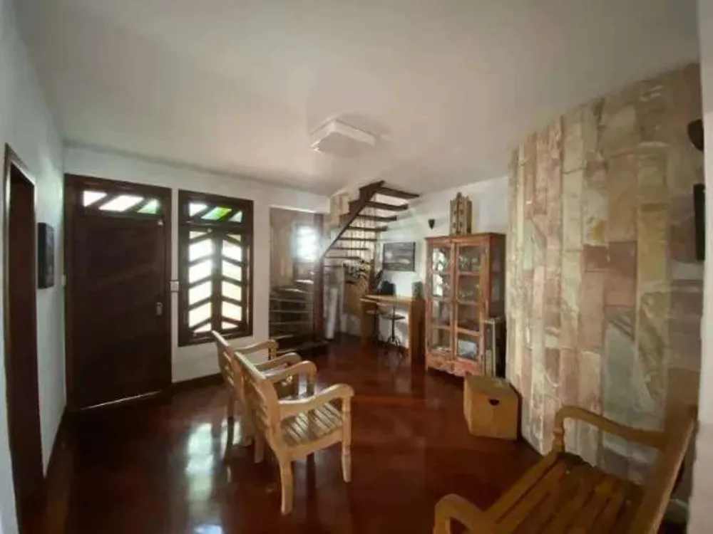 Casa, 5 quartos, 343 m² - Foto 2