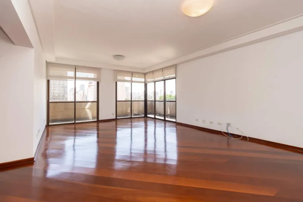 Apartamento, 4 quartos, 195 m² - Foto 2