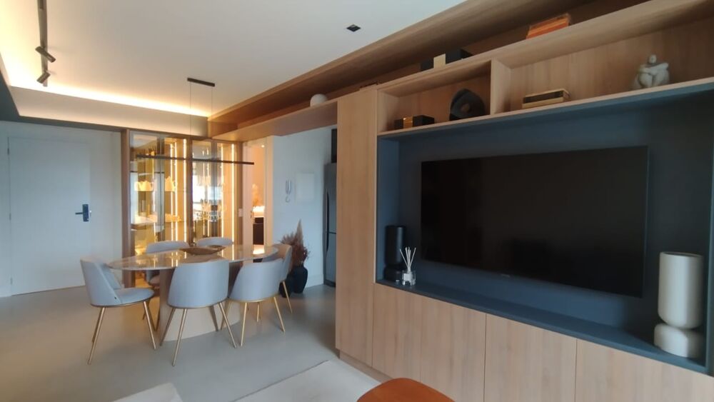 Apartamento à venda com 2 quartos, 78m² - Foto 5