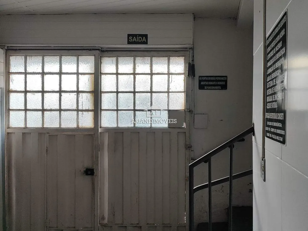 Depósito-Galpão, 1500 m² - Foto 9