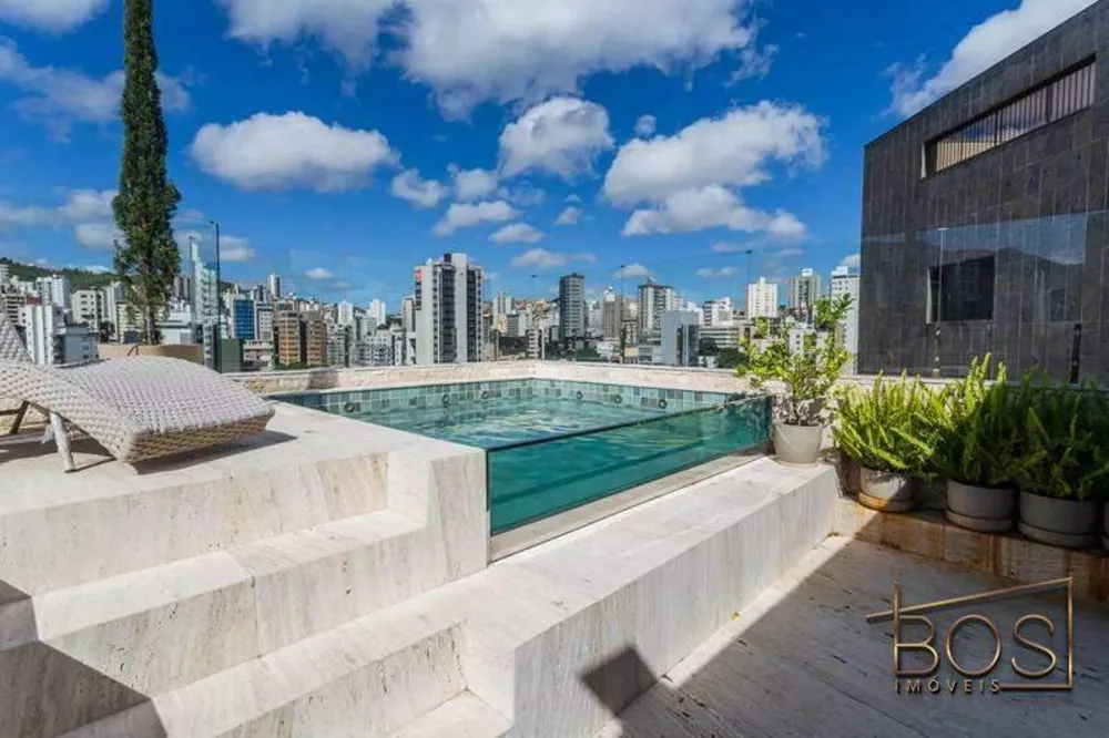Cobertura, 3 quartos, 252 m² - Foto 1
