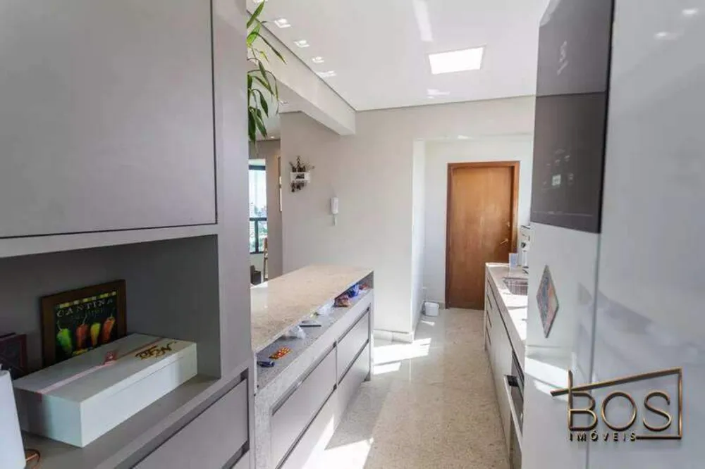 Cobertura, 3 quartos, 252 m² - Foto 9
