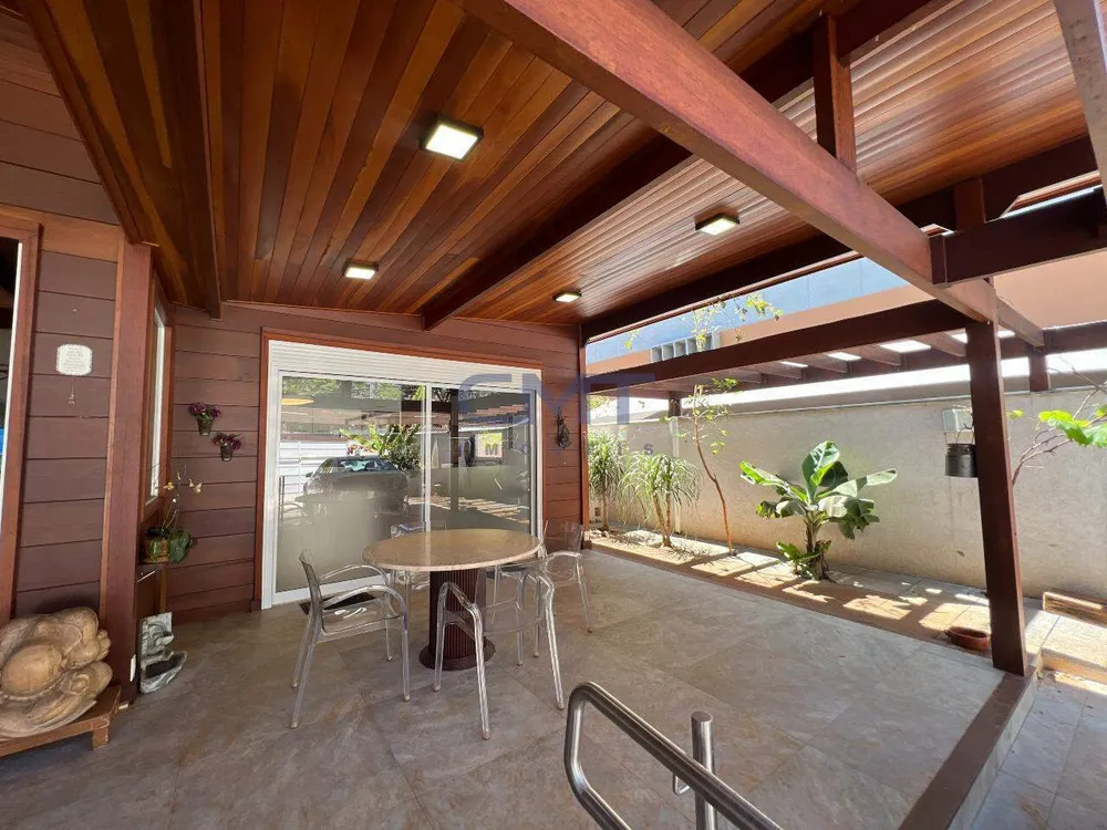 Casa, 4 quartos, 330 m² - Foto 9