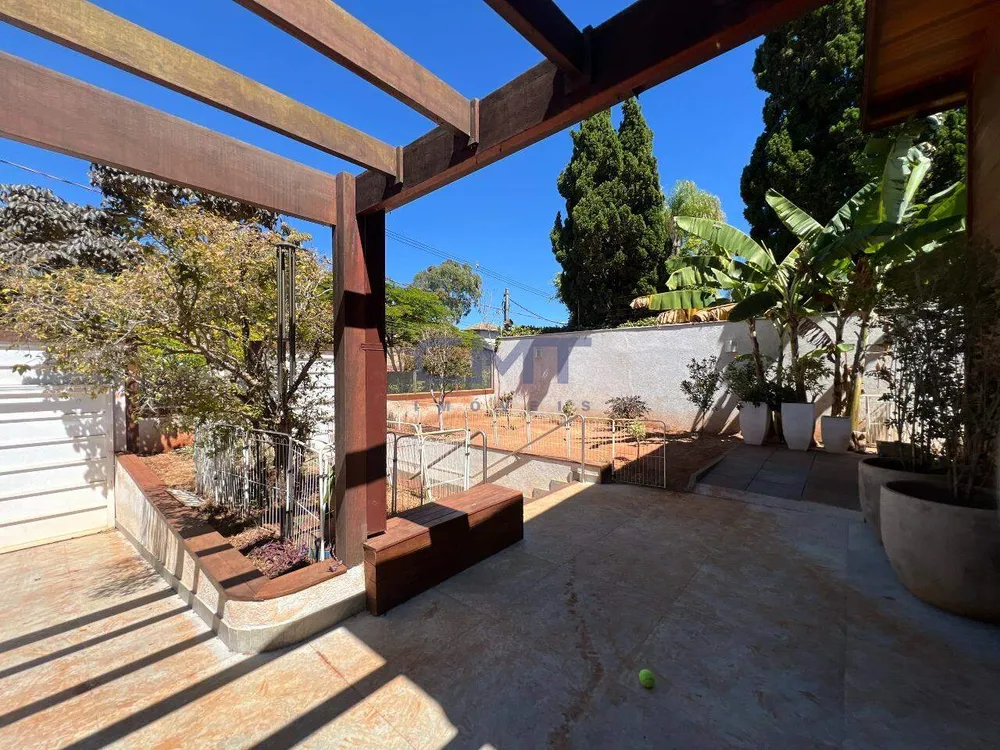 Casa, 4 quartos, 330 m² - Foto 11