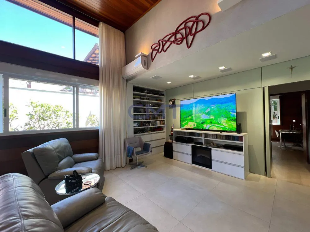 Casa, 4 quartos, 330 m² - Foto 3