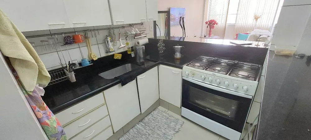 Apartamento à venda com 3 quartos, 98m² - Foto 3