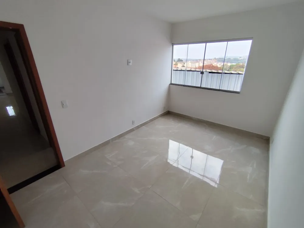Casa, 2 quartos, 75 m² - Foto 1