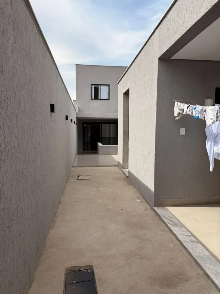 Casa, 4 quartos, 230 m² - Foto 11