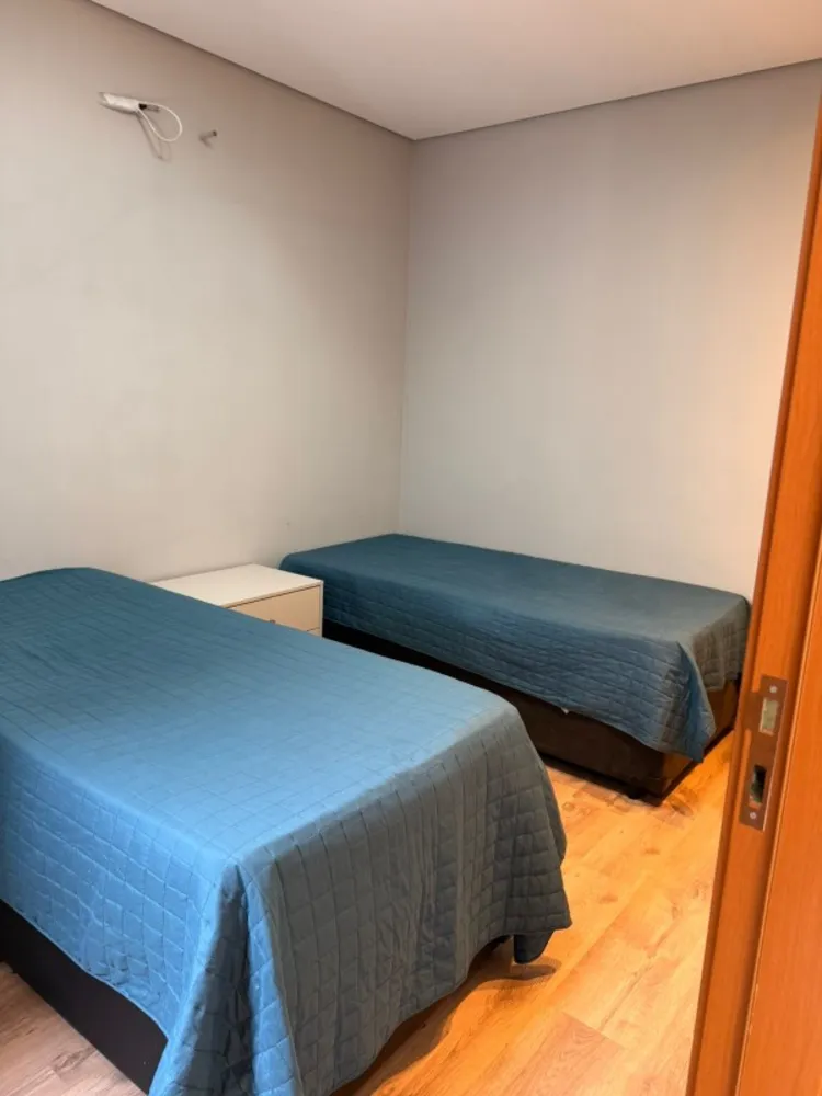 Casa, 4 quartos, 230 m² - Foto 4