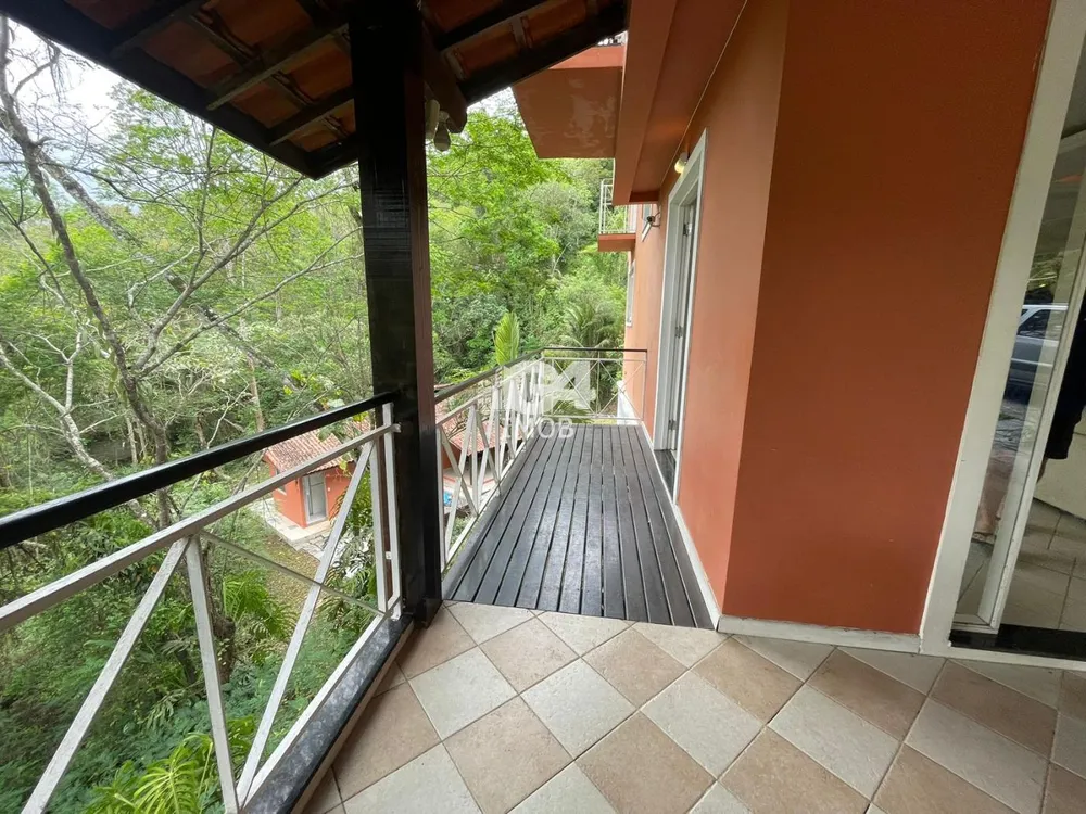 Casa, 3 quartos, 1830 m² - Foto 13