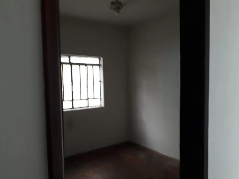 Casa, 3 quartos, 252 m² - Foto 1