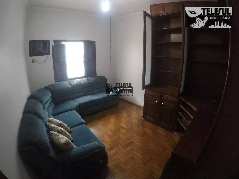 Casa à venda com 4 quartos, 912m² - Foto 3