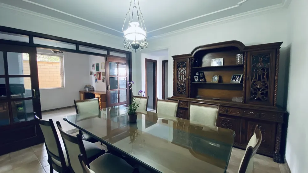 Casa, 4 quartos, 350 m² - Foto 1