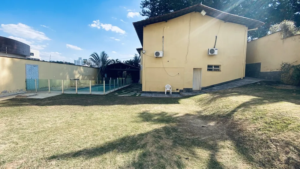 Casa, 4 quartos, 350 m² - Foto 2