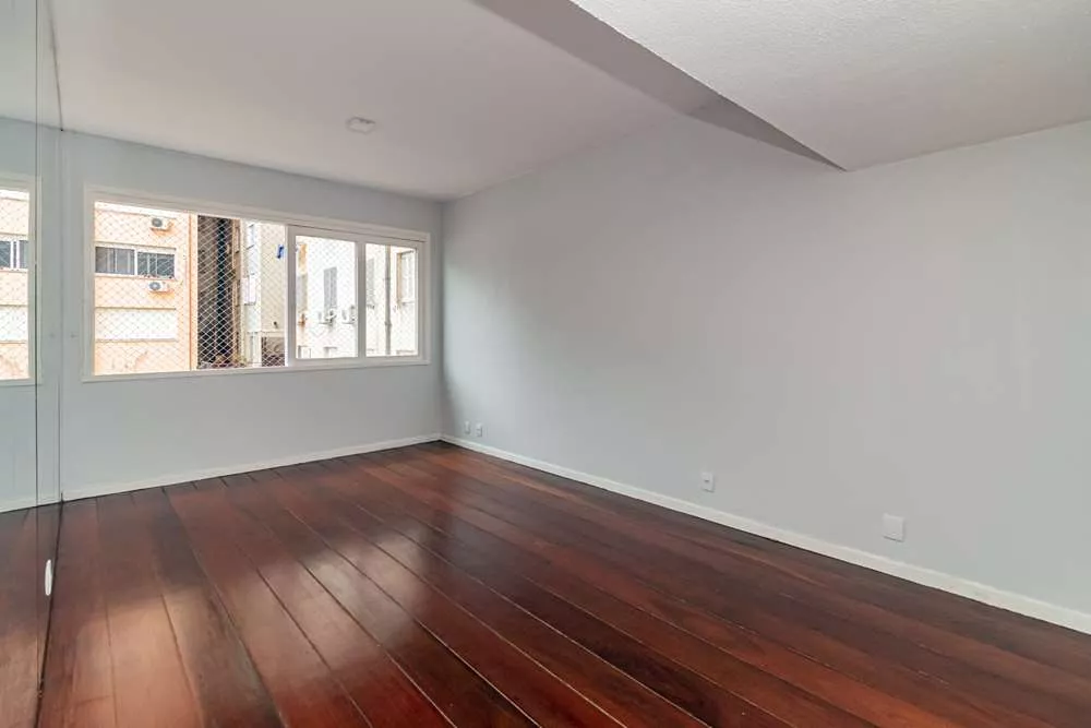 Apartamento à venda com 2 quartos, 103m² - Foto 2