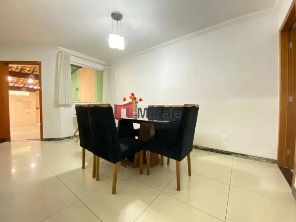 Casa, 3 quartos, 200 m² - Foto 1