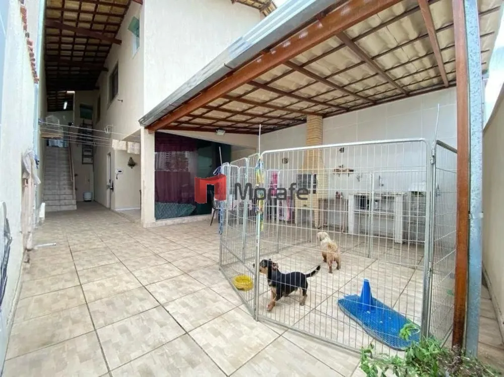 Casa, 3 quartos, 200 m² - Foto 10